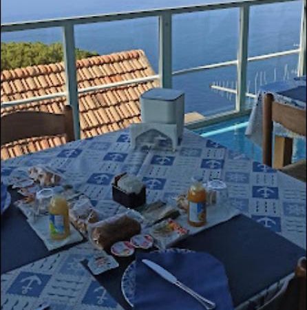La Vela Bed & Breakfast Фуроре Екстериор снимка